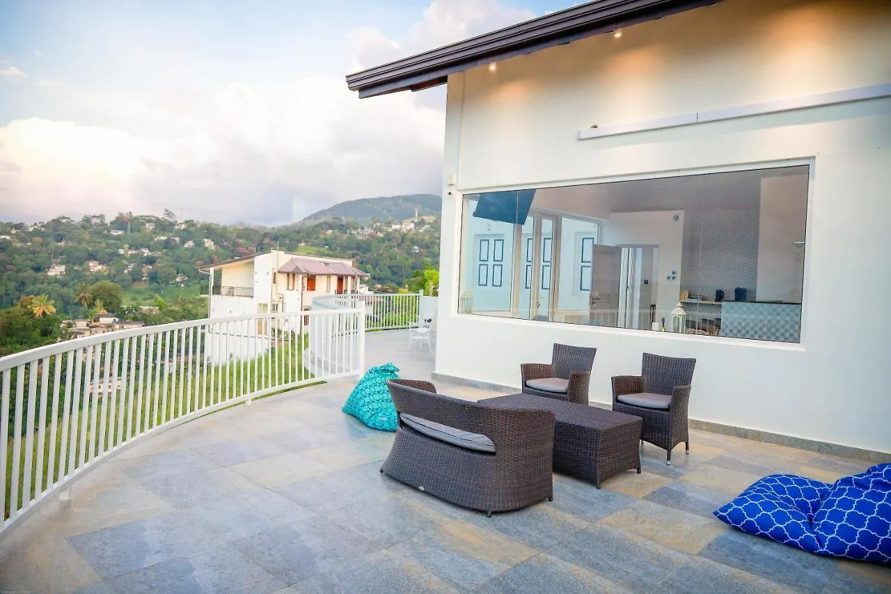 *****  The Summit Hotel Kandy Sri Lanka
