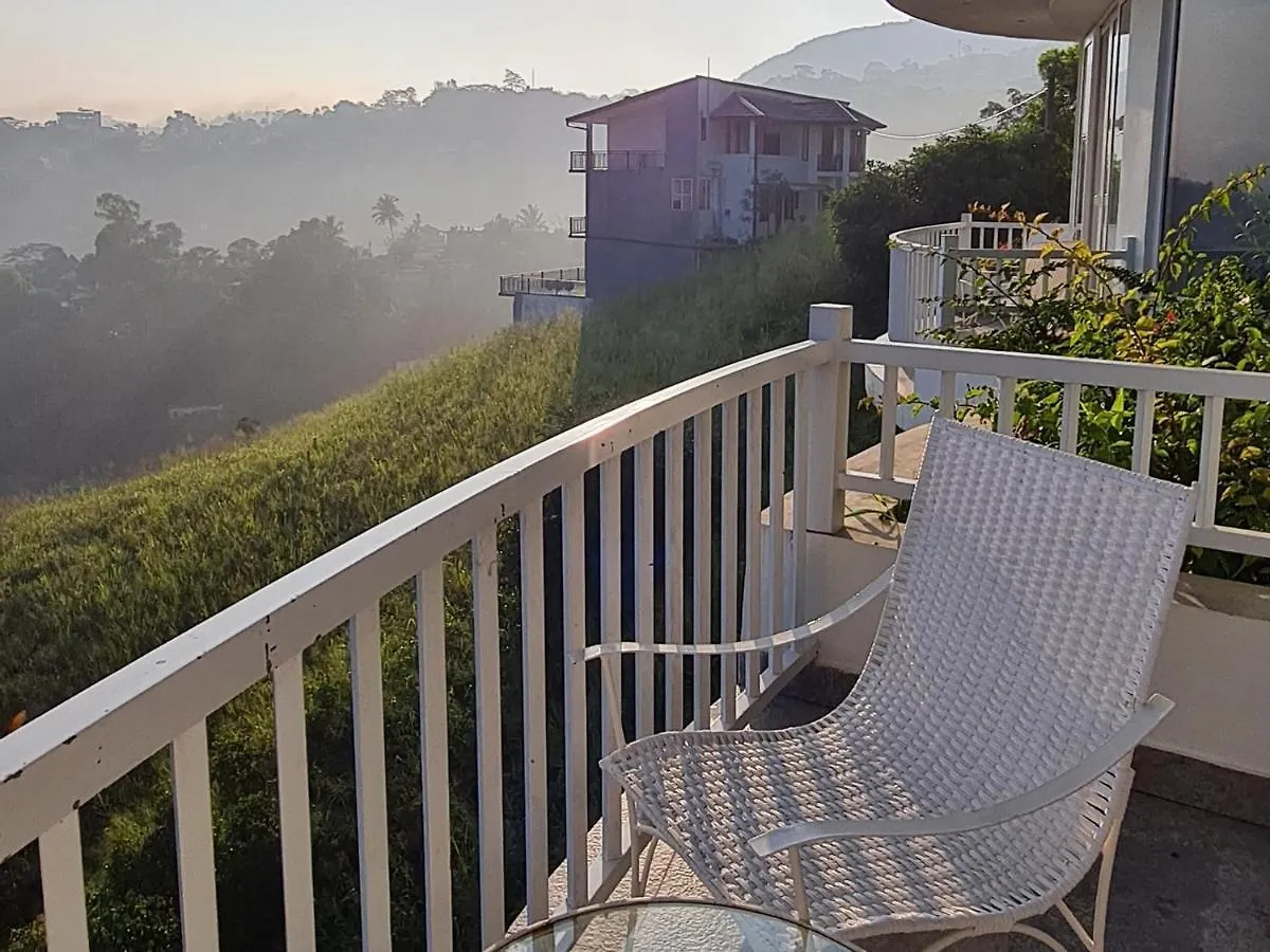 *****  The Summit Hotel Kandy Sri Lanka
