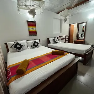 Bed & Breakfast Crystal